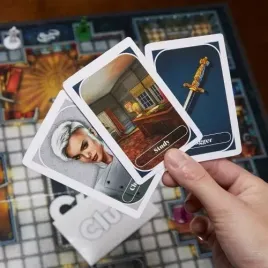 hasbro-gra-detektywistyczna-planszowa-cluedo-nowa-polska-wersja-f6420