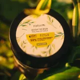 weganski-peeling-do-ciala-naturro-300-mg-marka-silcare