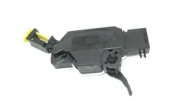 czujnik-pedalu-sprzegla-kadjar-koleos-vel-satis-oe