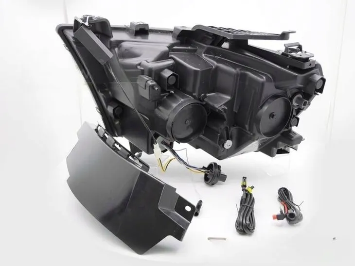 lampy-reflektory-full-led-do-dodge-ram-1500-19-22-jakosc-czesci-zgodnie-z-gvo-p-zamiennik-o-jakosci-porownywalnej-do-oryginalu