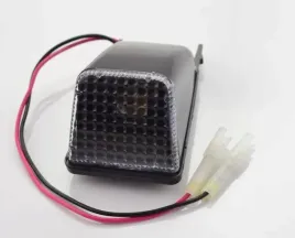 lampa-lampka-daszka-blendy-oslony-volvo-fh
