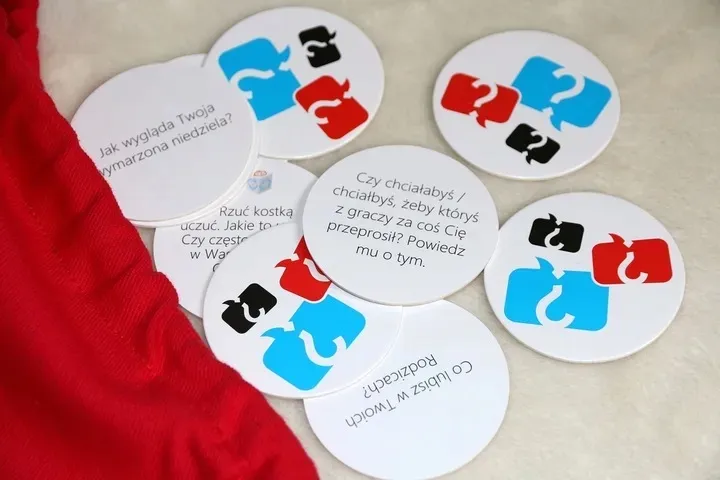 pytaki-gra-planszowa