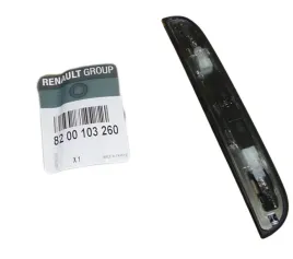 lampka-tablicy-rejestracyjnej-renault-kangoo-08-oe