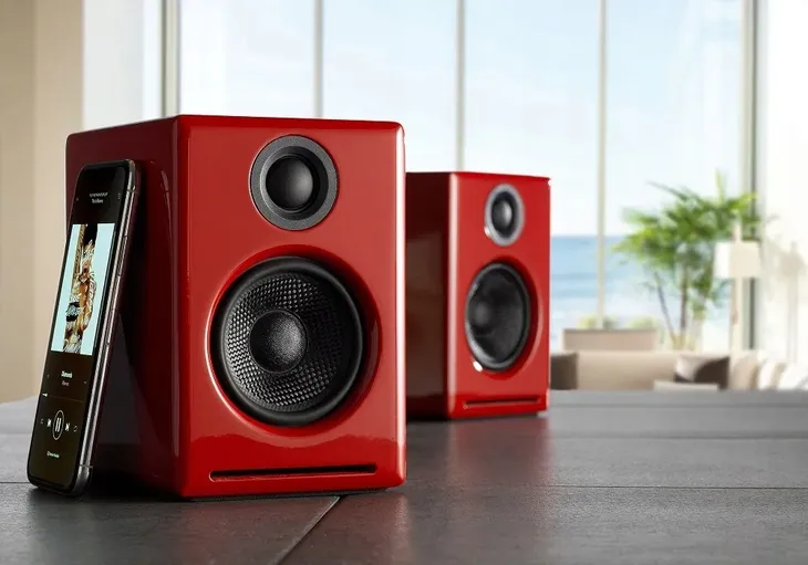 audioengine-a2-glosniki-komputerowe-monitory-studyjne-bluetooth-aptx-usb-srednica-glosnika-niskotonowego-70-mm