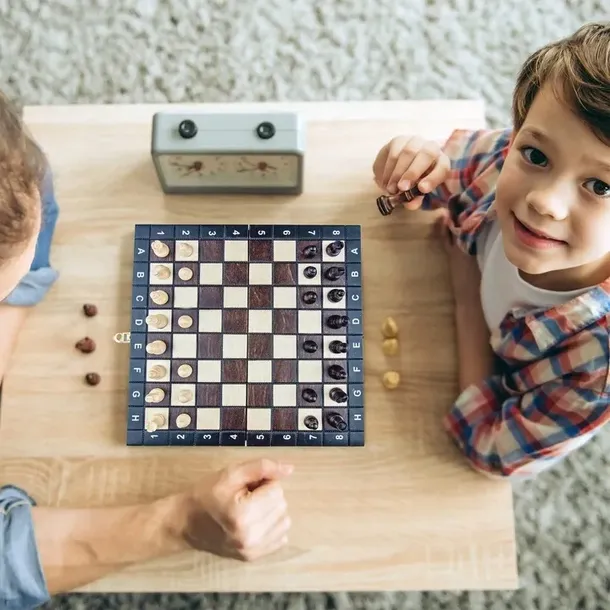 szachy-drewniane-recznie-robione-w-polsce-31x31-cm-bohater-inny