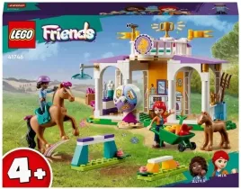 lego-41746-stadnina-koni-stajnia-tor-przeszkod-skoki-przez-przeszkody-4