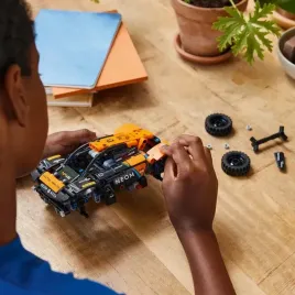 lego-technics-42166-neom-mclaren-extreme-e-race-car-monster-truck-maclaren