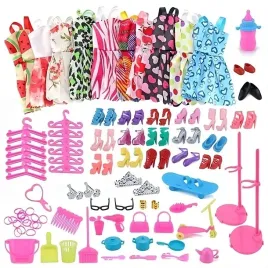 ubranka-dla-lalek-sukienki-buciki-akcesoria-mega-zestaw-xxl-dodatki