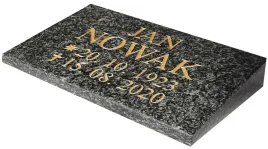 tablica-granitowa-na-nagrobek-poduszka-impala-z-grawerem-30x20