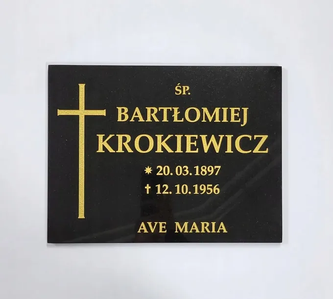 TABLICA GRANITOWA CZARNA NAGROBKOWA 40x30 Z KLINEM