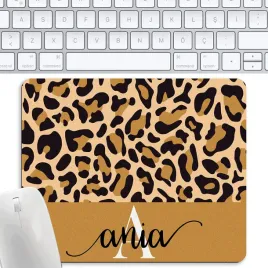 podkladka-pod-myszke-biurko-panterka-imie-wzory