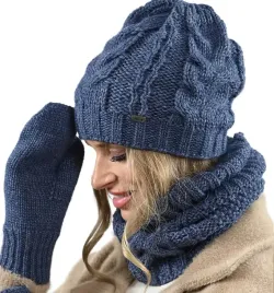 czapka-komin-rekawiczki-elegancki-komplet-damski-na-zime-modny-prezent
