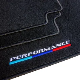 dywaniki-welurowe-do-bmw-3-e46-1998-2005-haft