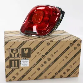 lampa-tyl-prawy-fiat-500x-51937411-fca-oe-fiat-oryginal