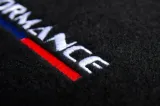 dywaniki-welurowe-do-bmw-5-e60-e61-2003-2010-haft-informacje-dodatkowe-bezzapachowe-mocowania-w-zestawie