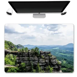 podkladka-mata-ochronna-biurko-50x35-czechy-wzory