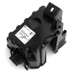 obudowa-bezpiecznikow-corsa-f-mokka-citroen-c4-peugeot-208-2008-9824510680