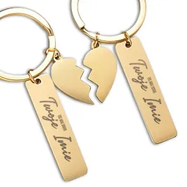 breloki-dla-par-puzzle-serce-prezent-na-walentynki-twoje-imie-grawer-wzory