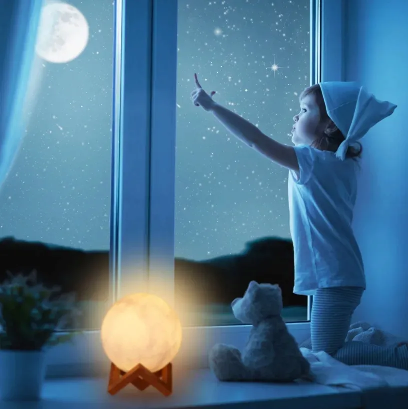lampka-nocna-relaxdays-bialy