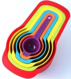zestaw-miarek-kuchennych-plastikowych-6-sztuk