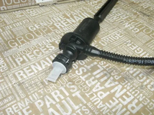 pompa-sprzegla-trafic-ii-vivaro-primastar-oryginal-typ-silnika-diesel