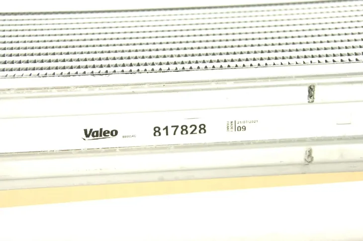 intercooler-vel-satis-2-0-dci-2-2-dci-valeo-jakosc-czesci-zgodnie-z-gvo-q-oryginal-z-logo-producenta-czesci-oem-oes