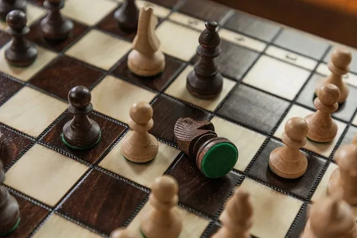 szachy-backgammon-warcaby-duze-tryktrak-stan-nowy-stan-opakowania-oryginalne