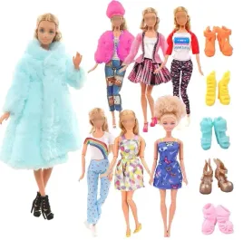 ubranka-dla-lalek-sukienki-ciuszki-plaszcz-buty-zestaw