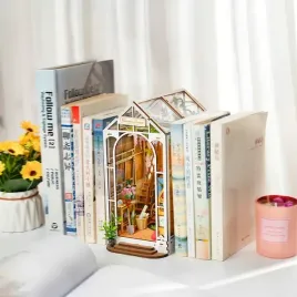 robotime-skladany-ozdobny-drewniany-model-ogrodowa-altana-diy-domek-led