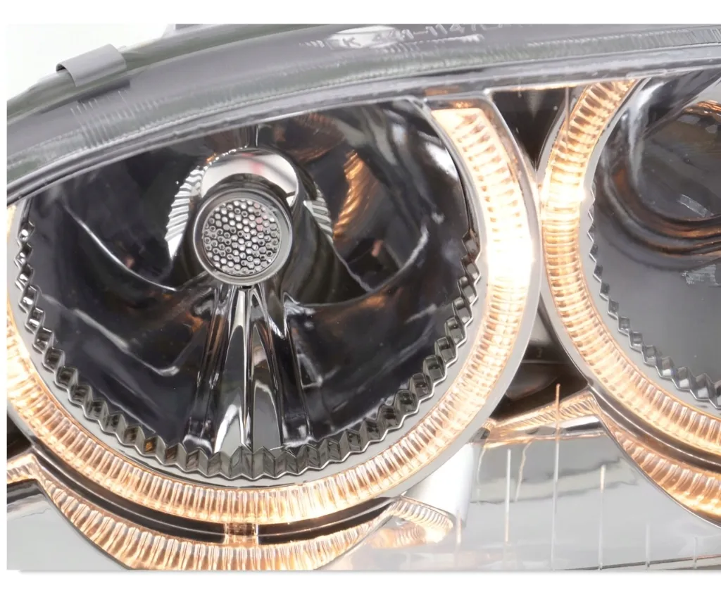 piekne-lampy-reflektory-do-twojego-golf-iii-3-od-1991-do-1997-ringi-chrom