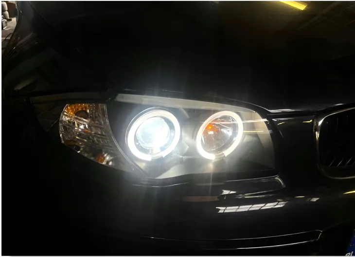 piekne-lampy-reflektory-do-bmw-1-e87-e81-od-2004-do-2011-led-ringi-nowe-informacje-dodatkowe-zarowki-w-zestawie