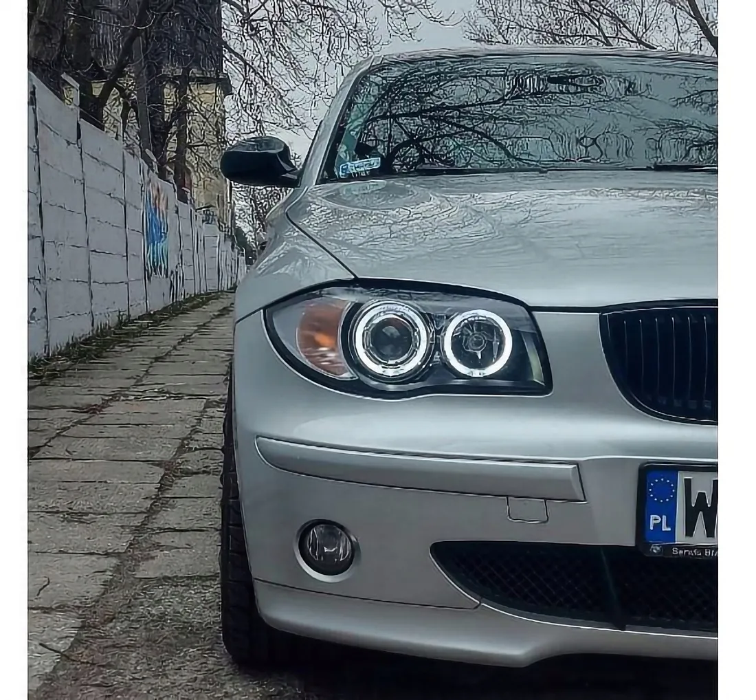 nowe-lampy-reflektory-do-bmw-e87-e81-od-2004-do-2011-biale-ringi-led-depo