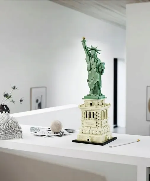 lego-architecture-statua-wolnosci-21042-material-inny