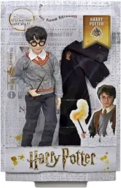 wizarding-world-harry-potter-lalka-kolekcjonerska-z-rozdzka