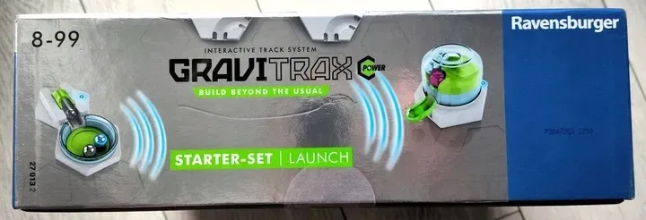 ravensburger-gravitrax-build-beyond-the-usual-starter-set-launch-270132-material-inny