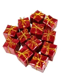 ozdoby-na-choinke-czerwone-prezenty-prezenciki-zawieszka-12-szt-swieta