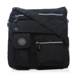 lekka-czarna-torebka-listonoszka-materialowa-z-kieszeniami-bag-street