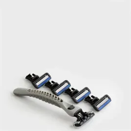 maszynka-na-wklady-do-golenia-avon