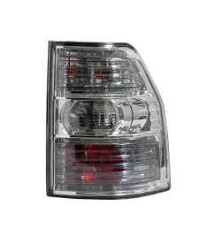 lampa-tylna-prawa-pajero-iv-3-2-did-3-8-8330a662-8330a294-depo