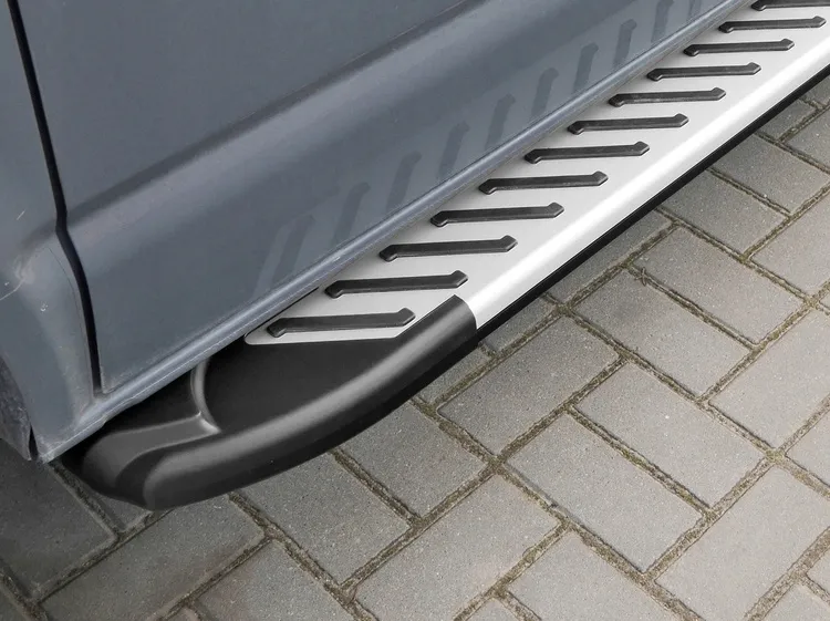 stopnie-boczne-progi-jeep-cherokee-kl-2014-