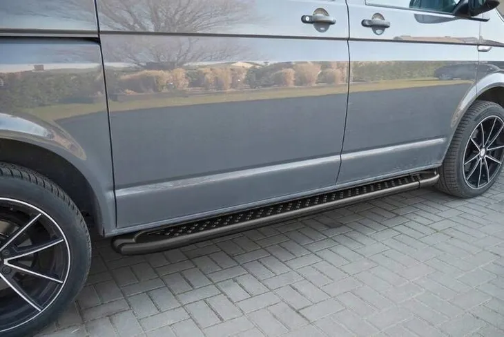 stopnie-boczne-progi-jeep-commander-2005-2010-numer-katalogowy-producenta-chr-2615ab005