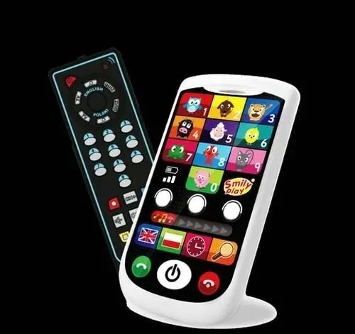 smily-play-pilot-i-smartfon