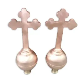 ozdoba-dachowa-krzyz-z-miedzi-wys-450-mm-kula-150-mm-metaloplastyka