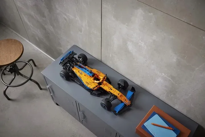 lego-technic-mclaren-formula-1-42141-material-inny