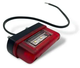 czerwone-oswietlenie-tablicy-led-z-podstaw-fristom-ft-016