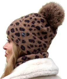 czapka-zimowa-damska-ciepla-z-pomponem-beanie-modna-w-panterke-polska-print