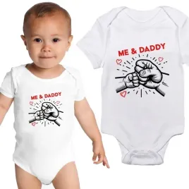 body-dzieciece-me-and-daddy-na-mikolajki-swieta-pod-choinke-biale-68cm