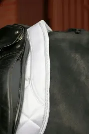 czaprak-empara-wszechstronny-bialy-roz-full-covalliero