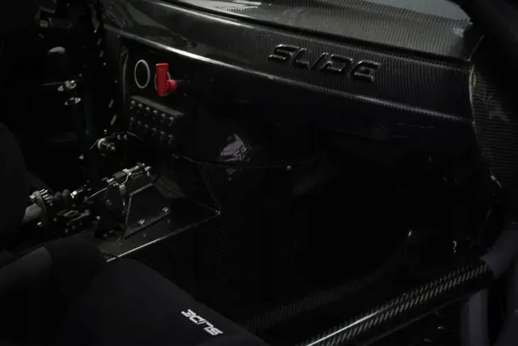 kuweta-slide-carbon-bmw-e92-prawa-producent-czesci-slide