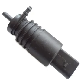 pompka-spryskiwacza-szyby-przedniej-bmw-e39-e46-e60-e90-x3-x5-e53